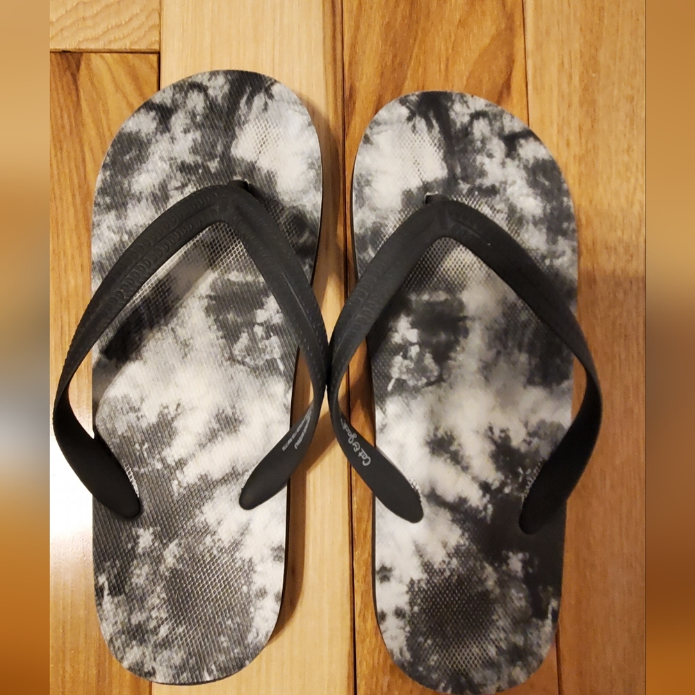 Cat & Jack Flip Flops